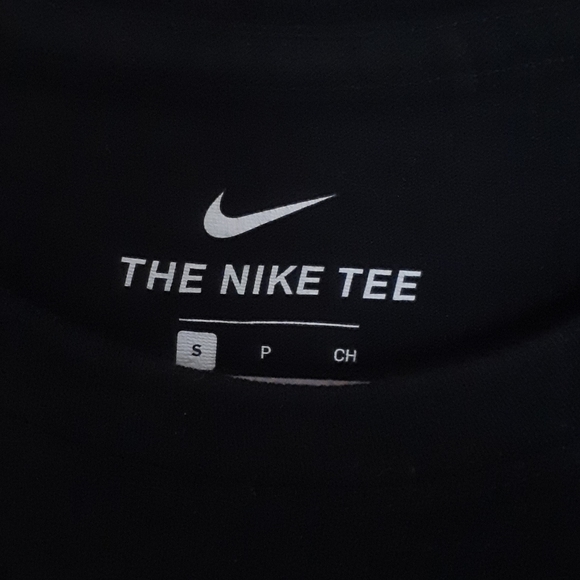 Lakers Kuzma T - Picture 3 of 4